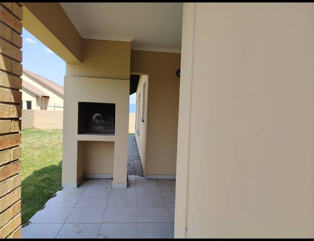 3 BEDROOM HOUSE FOR SALE IN WATERKLOOF AH